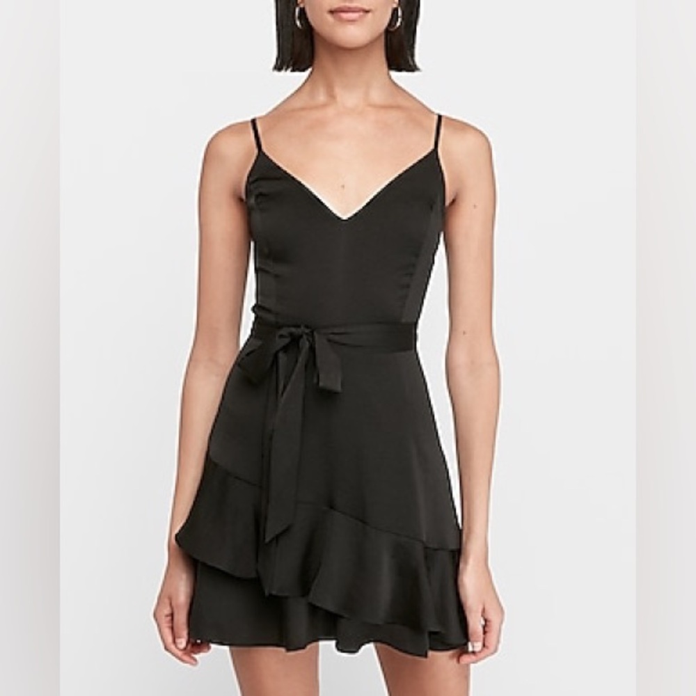NWT Express Black Ruffled Romper Size M